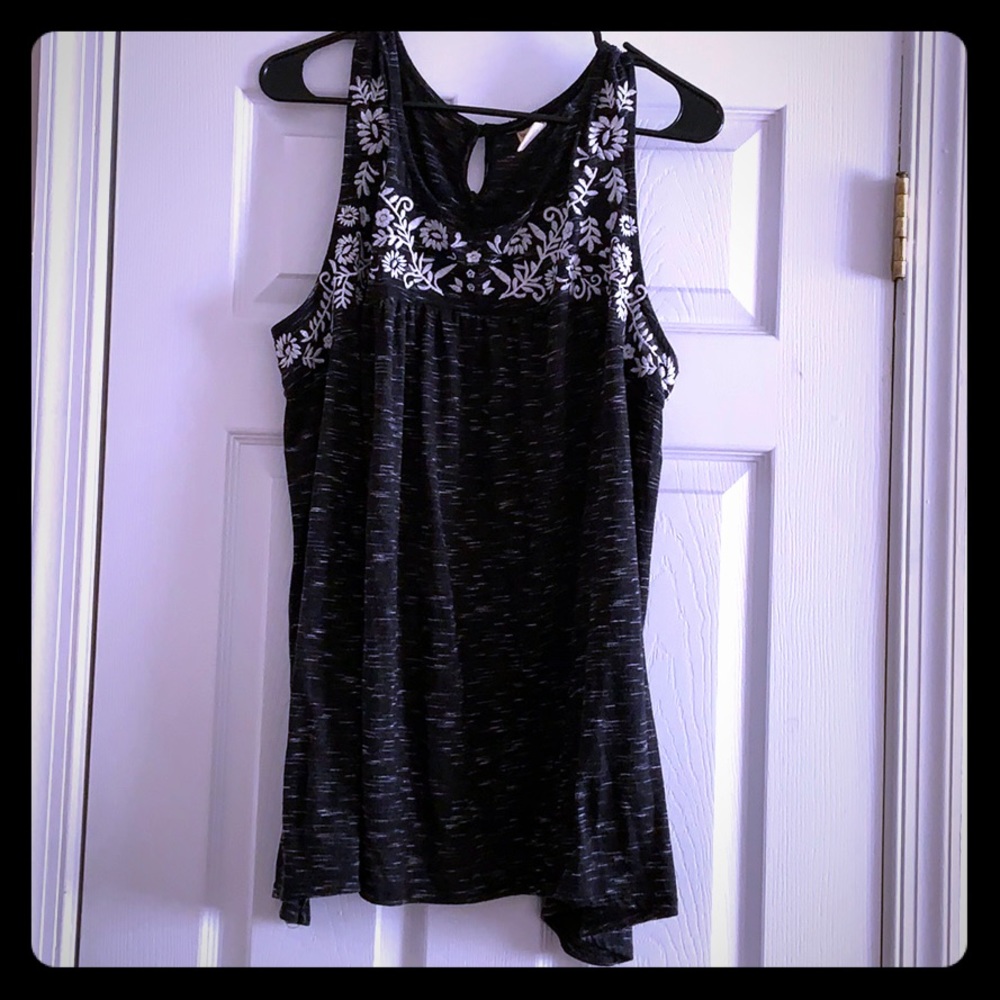 Black Heathered Sleeveless Top